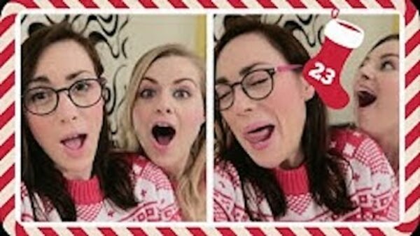 Rose and Rosie Vlogs - S02E40 - VLOGMAS! MALTESE'S CHRISTMAS SPEECH