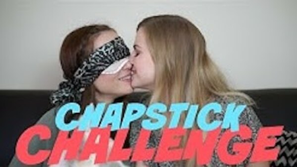 Rose and Rosie - S06E25 - EXTREME CHAPSTICK CHALLENGE!