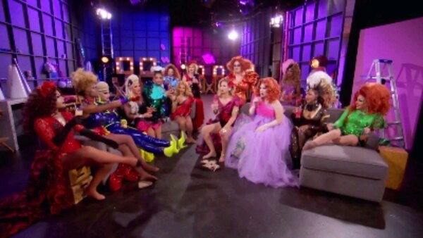 RuPaul's Drag Race: Untucked! - S11E01 - Whatcha Unpackin?