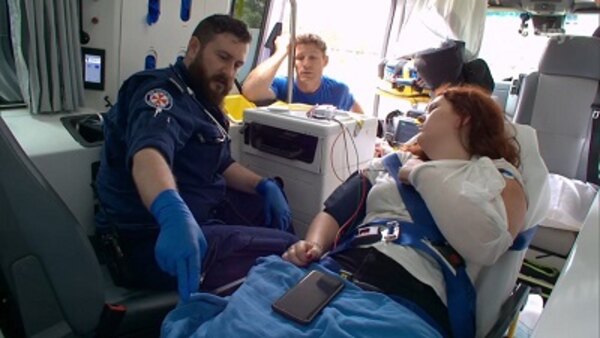Ambulance Australia - S02E01 - 