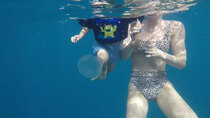 KKandbabyJ - Episode 80 - Swarmed By Jellyfish In Fiji!