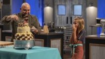 Kids Baking Championship - Episode 10 - Desserts Doing Good