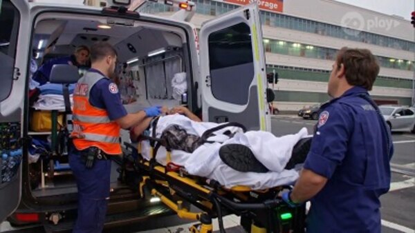 Ambulance Australia - S02E05 - 