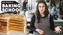 L iskola tat tisjir - Episode 1 - Claire Bakes Layer Cake 3 Ways