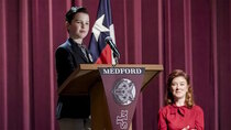 Young Sheldon - Episode 19 - A Political Campaign and a Candy Land Cheater