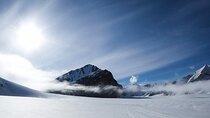 Undiscovered Worlds with Steve Backshall - Episode 2 - Arctic Part 2