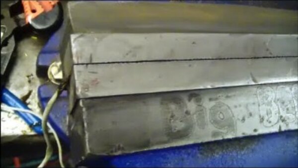 AvE - S2013E12 - Metal etching with freshly hacked new toy.