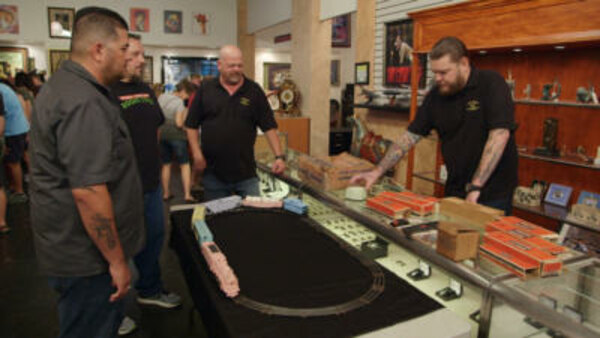 Pawn Stars - S2019E10 - Pink Trains and Open Flames