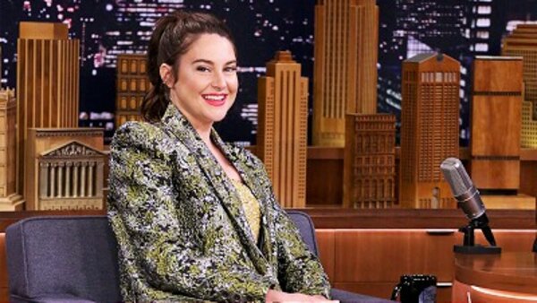 The Tonight Show Starring Jimmy Fallon - S06E149 - Shailene Woodley, Brian Tyree Henry, The National