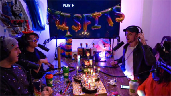 The Misfits Podcast - S02E01 - #46 - IT'S OUR BIRTHDAY!