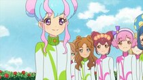 Aikatsu Stars! - Episode 60 - Stuck To! The World of Elza Forte