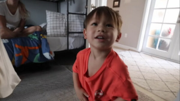 KKandbabyJ - S2019E204 - Jackson’s FIRST Day Of School!