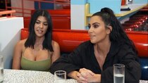 Keeping Up with the Kardashians - Episode 15 - Stacking the Deck