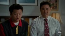 Fresh Off the Boat - Episode 1 - Help Unwanted?