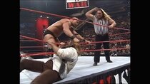 WWE Raw - Episode 10 - RAW is WAR 302