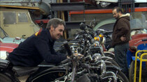 American Pickers: Best Of - Episode 33 - Wheels of Glory