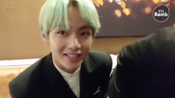 BANGTAN BOMB - S2019E87 - What happened during the V LIVE