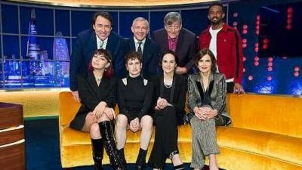 The Jonathan Ross Show - S15E01 - Elizabeth McGovern, Michelle Dockery, Stephen Fry, Craig David, Martin Freeman, Charlie XCX, Christine and The Queens