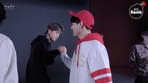 BANGTAN BOMB - Episode 96 - Arm wrestling! WHO IS THE WINNER?!