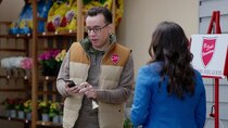 Superstore - Episode 8 - Toy Drive