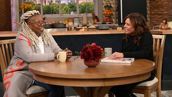Rachael Ray - S14E49 - Whoopi Goldberg Is in the House and She's Dishing on Her Line of Sweaters