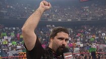 WWE Raw - Episode 30 - RAW is WAR 374
