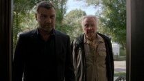 Ray Donovan - Episode 3 - Family Pictures