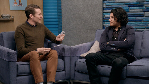 Comedy Bang! Bang! - S04E38 - Adam Pally Wears a Navy Blazer and Bright Blue Sneakers
