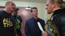 WWE Raw - Episode 43 - RAW is WAR 335