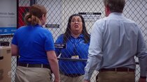 Superstore - Episode 13 - Favoritism