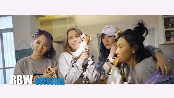 MMMTV - S06E12 - Mamamoo becomes staff members