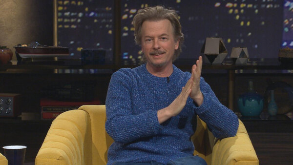 Lights Out with David Spade - S01E88 - Dana Gould, Cristela Alonzo & Pete Holmes