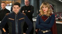 Supergirl - Episode 12 - Back From the Future (2)