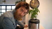 RL Sat Vlogs - Episode 5 - Rhett Cooks Beans for Link