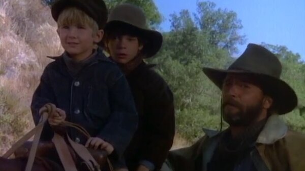 Guns of Paradise Season 1 Episode 7