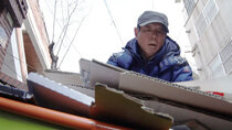 Asia Insight - Episode 11 - South Korea's Elderly Box Foragers