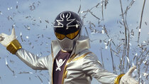 Kaizoku Sentai Gokaiger - Episode 17 - The Amazing Silver-Colored Man