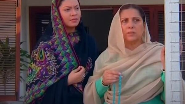 meri-zaat-zarra-e-benishan-season-1-episode-5