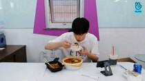 ASTRO vLive show - Episode 74 - What Will Ddana Eat Today~?