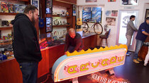 Pawn Stars - Episode 16 - Bang, Zoom, Pawn on the Moon!