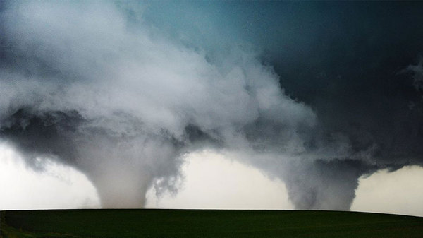 Tornado Hunters - S01E01 - Meet The Tornado Hunters