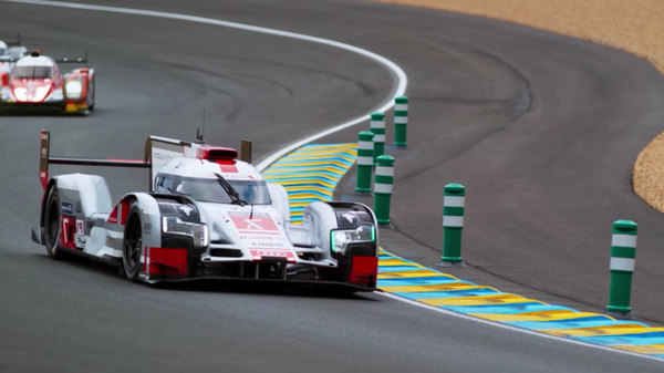 Le Mans: Racing is Everything - S01E03 - Family Ties