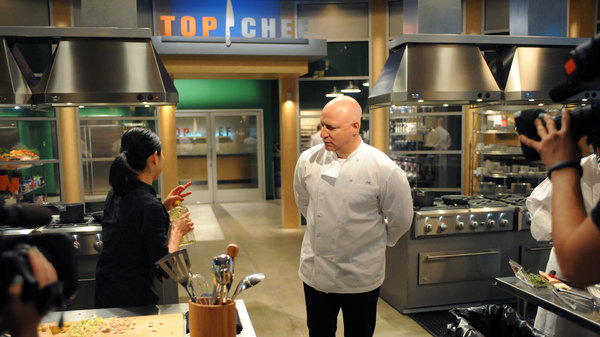 Top Chef: Last Chance Kitchen - S09E11 - No Small Feat for the Uneliminated