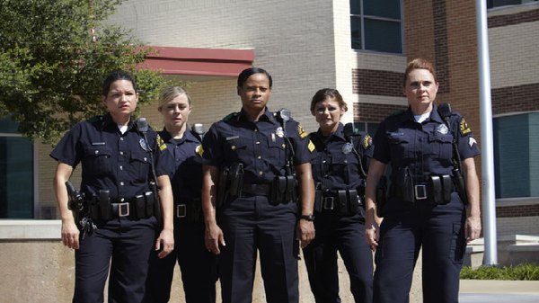 Police Women of Dallas - S01E01 - Don't Make Me Tase You