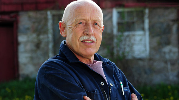 The Incredible Dr Pol - S19E12