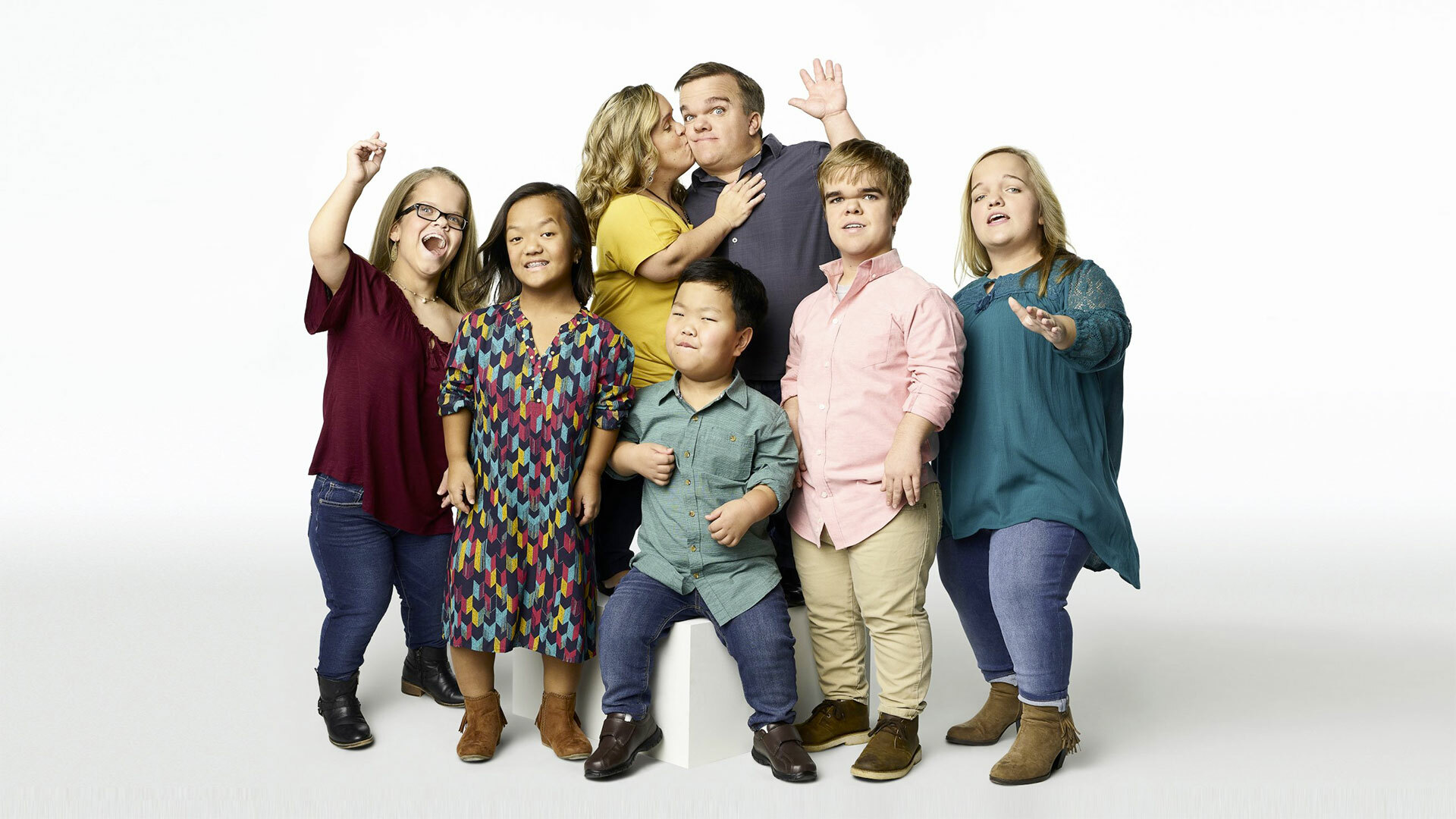 7-little-johnstons-tv-series-2015-now