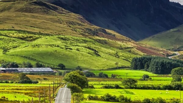 Beyond The Line: North Wales Traffic Cops - S01E02 - 