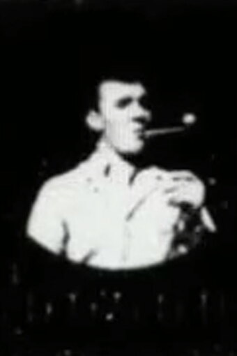 Duncan Smoking